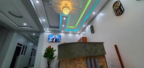 Lira Hotel | Hotel Komar