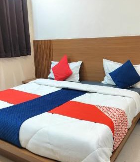 Ahmedabad Hotel | Hotel KONARK