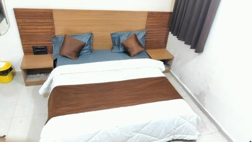 Ahmedabad Hotel | Hotel KONARK