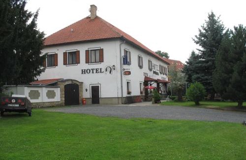 Decin Hotel | Hotel Kovarna