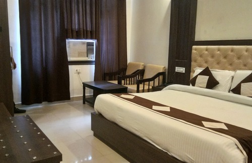Katra Hotel | Hotel Krishna