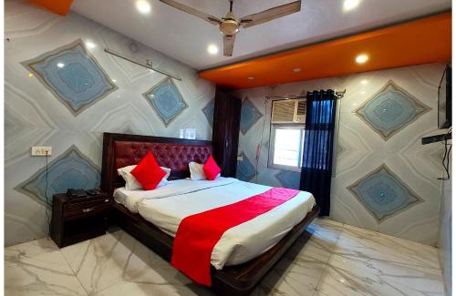 Charbagh Hotel | HOTEL# KRISHNA PALACE Near Railway Station -Free Wi-fi and Parking Facilities - A Top Rated Hotel