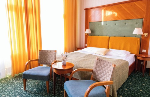 Dolenjske Toplice Hotel | Hotel Kristal - Terme Krka
