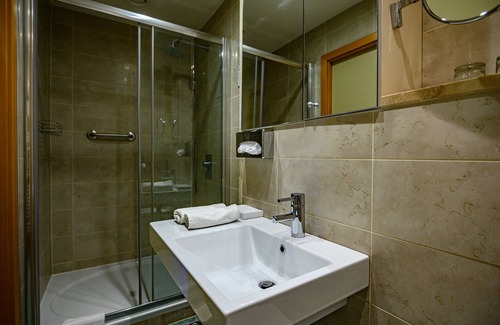 Dolenjske Toplice Hotel | Hotel Kristal - Terme Krka