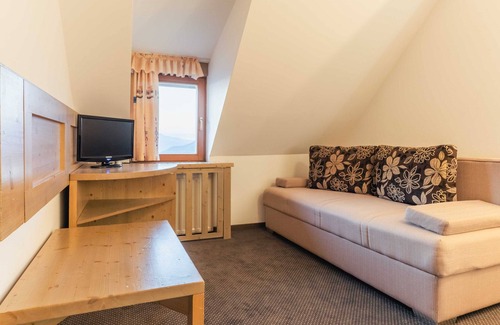 Ambroz pod Krvavcem Hotel | Hotel Krvavec