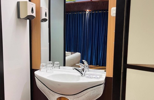 Kendari Hotel | Hotel Kubah 9
