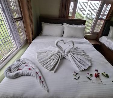 Madhyapur Thimi Hotel | Hotel Kunsaaling and Restaurant pvt ltd