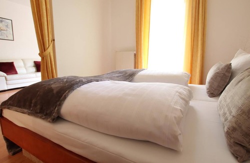 Bad Bergzabern Hotel | Hotel Kurparkblick