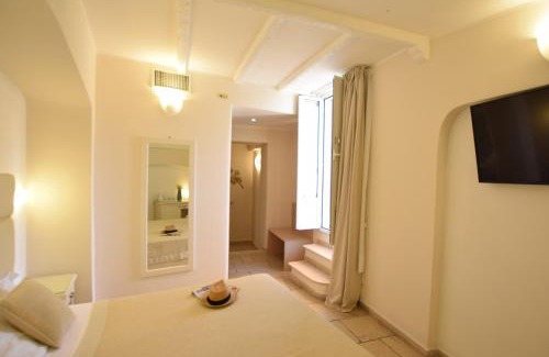 Isola del Borgo Antico Hotel | Hotel L'Arcangelo - Boutique Hotel