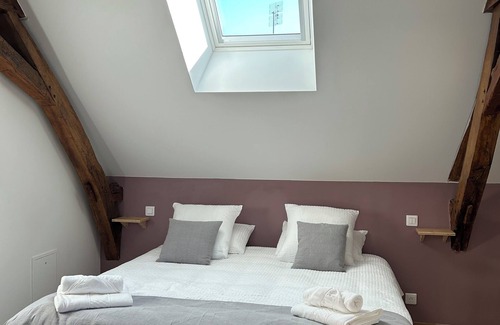 Lureuil House | Hotel, L'Ecrin de la Brenne, Rooms for 1 to 3 people
