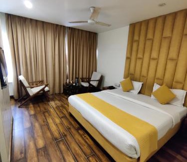 Sector 22 Hotel | Hotel L