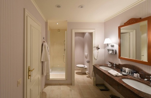 Prangins Hotel | Hotel La Barcarolle