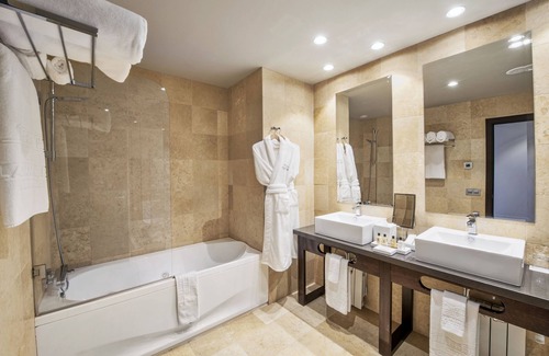 Torrenueva Hotel | Hotel La Caminera Club de Campo