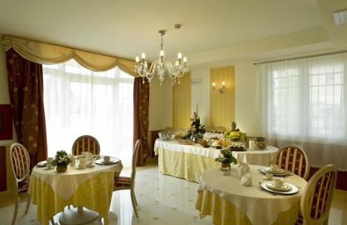 Zevio Hotel | Hotel La Campagnola 1926