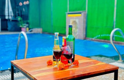 Jashpurnagar Hotel | Hotel La Casa, Amritsar #Swimming Pool #Prime Location #Luxury Rooms