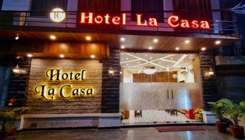 Balurghat Hotel | Hotel La Casa, Amritsar #Swimming Pool #Prime Location #Luxury Rooms #Best Selling