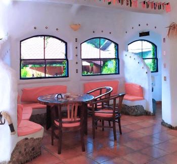 Kupang Hotel | Hotel La Hasienda