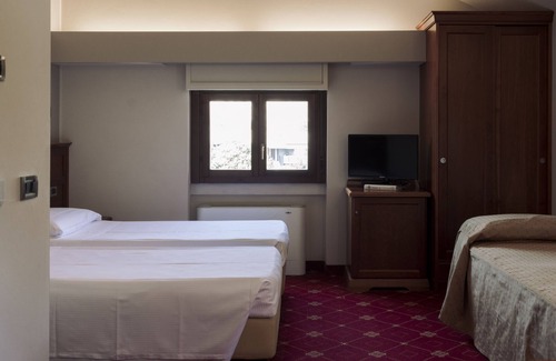 Rezzato Hotel | Hotel La Pina