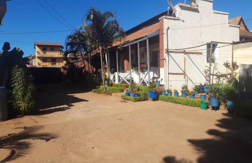 Ambalavao Hotel | Hotel La Résidence du Betsileo