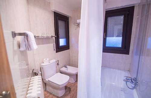 Biescas Hotel | Hotel La Rambla