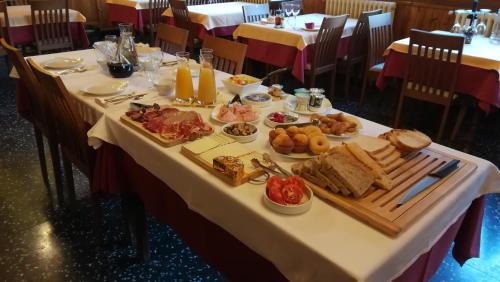 Ribera de Cardos Hotel | Hotel La Ribera