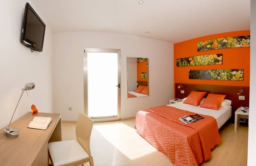 Campdevanol Hotel | Hotel La Sèquia Molinar