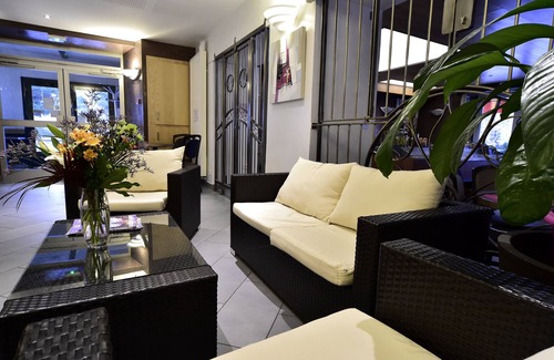 Eygliers Hotel | Hotel Lacour