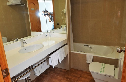 Gessa Hotel | Hotel Lacreu
