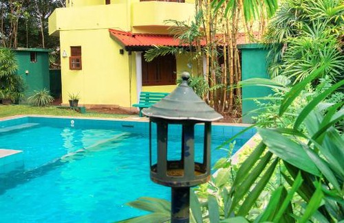Ilukgoda Hotel | hotel lake freedom