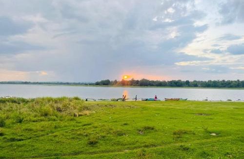 Polonnaruwa Hotel | Hotel Lake Park