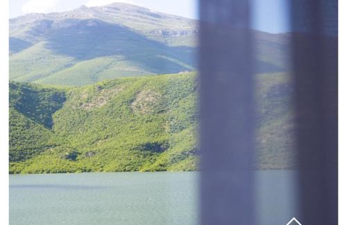 Zhur Hotel | Hotel Lakeside
