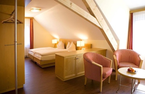 Deggenhausertal Hotel | Hotel Landgasthof Linde