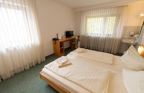 Helmlingen Hotel | Hotel Landgasthof Ratz