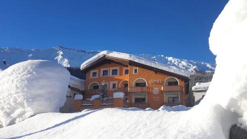 Fuldera Hotel | Hotel Landgasthof Staila