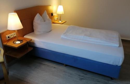 Schoenenberg-Kuebelberg Hotel | Hotel Landgut Jungfleisch
