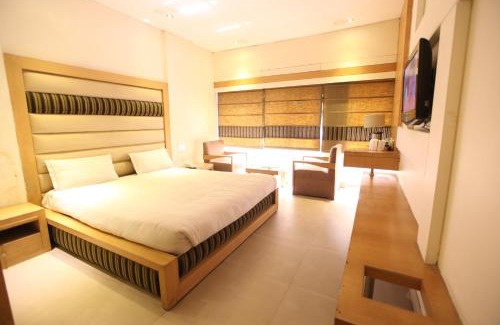 Sector 22 Hotel | Hotel Landmark
