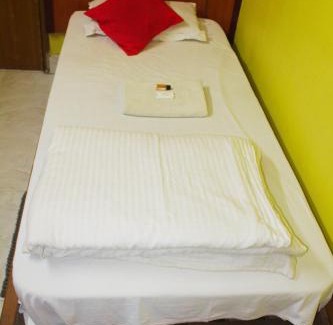 Malda Hotel | Hotel Landmark