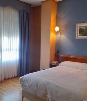 Azadinos Hotel | Hotel Las Moreras