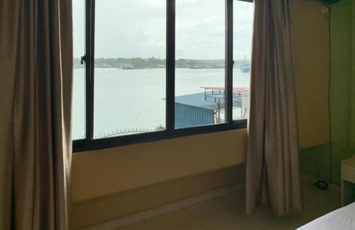 Tanjung Pinang Hotel | Hotel Laut Jaya Tanjung Pinang RedPartner