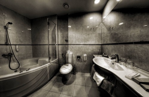 Vukovar Hotel | Hotel Lav