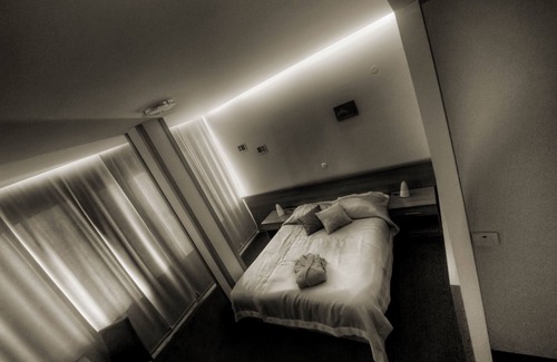 Vukovar Hotel | Hotel Lav