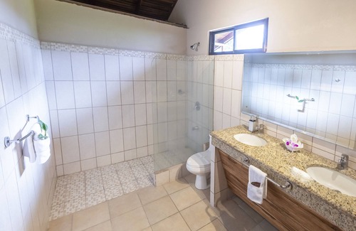 Arenal Hot Springs Hotel | Hotel Lavas Tacotal