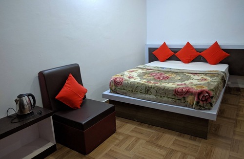 Bhimdatta Hotel | Hotel Laxmi