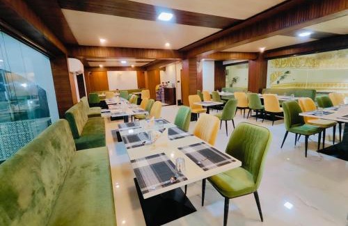 Chapra Hotel | Hotel Laxmi villa