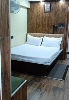 Chapra Hotel | Hotel Laxmi villa