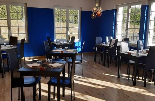 Saint-Agreve Hotel | HOTEL LE 1050