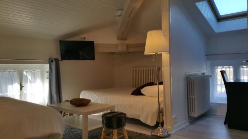 Cuiseaux Hotel | Hotel Le Bourgogne