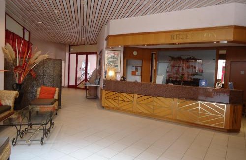 Les Posses-sur-Bex Hotel | Hotel Le Cedre