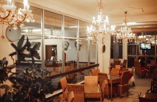 Bujumbura Hotel | Hotel Le Chandelier