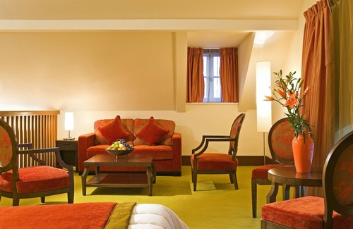 Luxeuil-les-Bains Hotel | Hotel Le Clos Rebillotte
